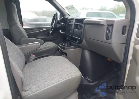 2007 Chevrolet Express Work Van из США, поврежденный, VIN 1GCGG25V271208895